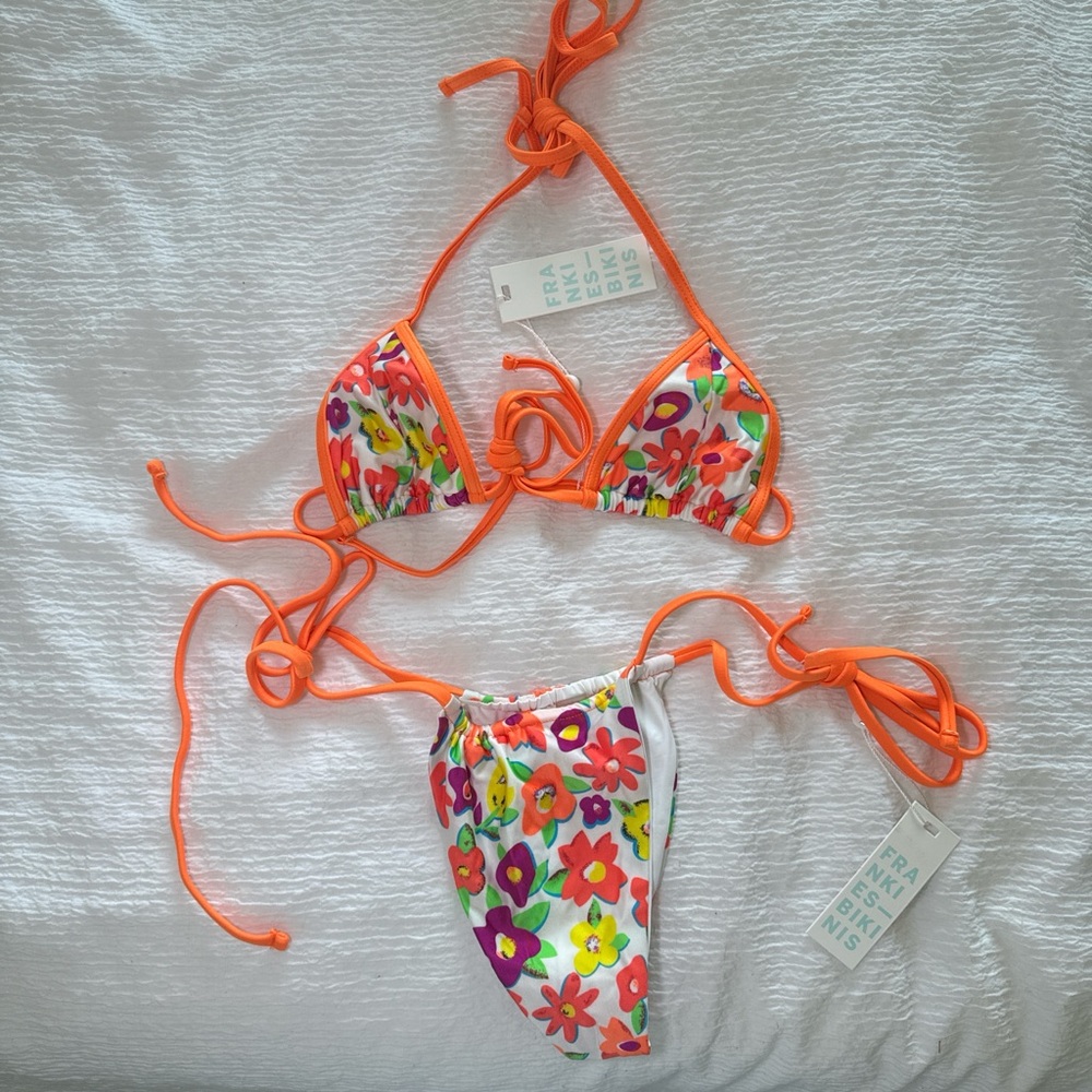 Frankie’s Bikinis French Flowers bikini set